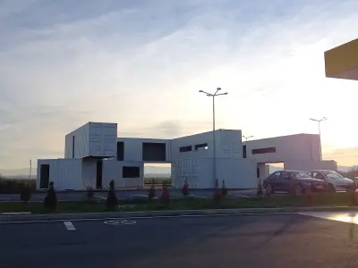 Бензиностанция Петрол