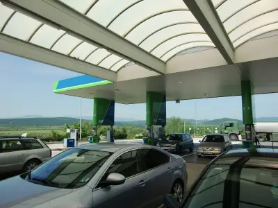 LUKOIL D402