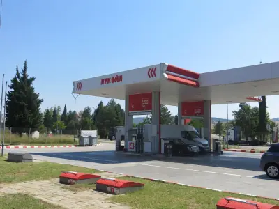 LUKOIL B 106