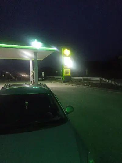 dp Бензиностанця