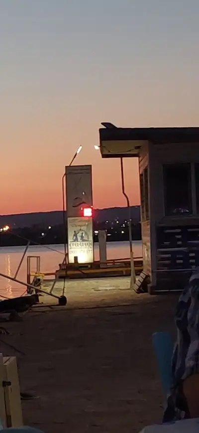 Petrol boat station