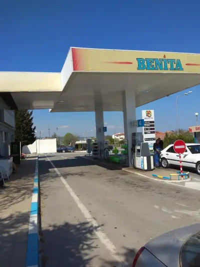 Бензиностанция Бенита Галата