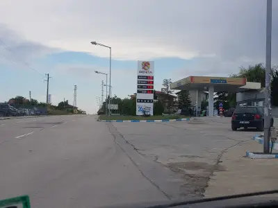 Бензиностанция Бенита Галата
