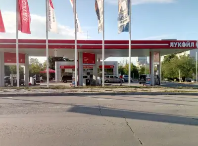бензиностанция LUKOIL - №96