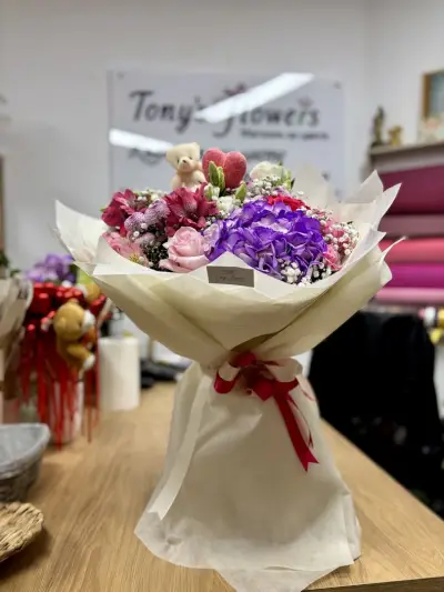 Tony’s Flowers - магазин за цветя