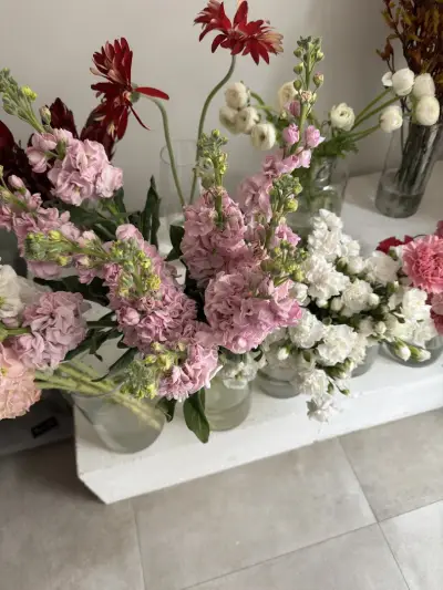 Select Flowers | Студио за цветя и подаръци в София