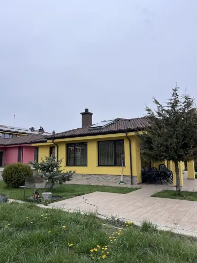 La Casa Hotel