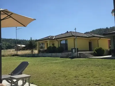 La Casa Hotel