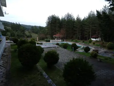 Хотел Зора