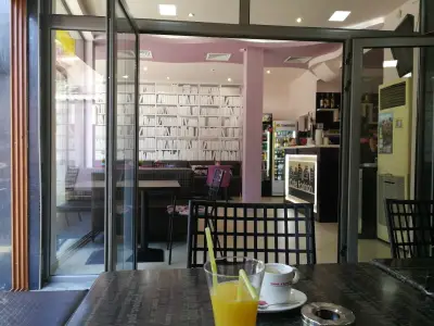 cafe & pizza fashion