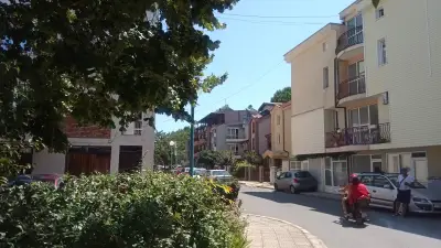 В. А. В.