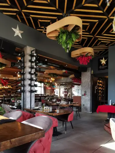 Djanam Steak House Velingrad - ресторант във Велинград