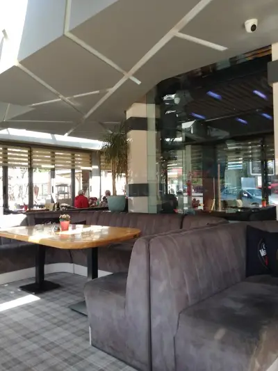 Central bar&dinner