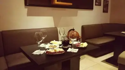 Coffee & Wine Edelvais