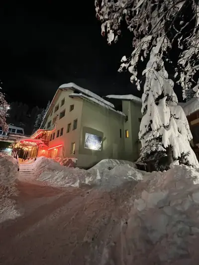 Hotel Forest Star on the Ski Slope