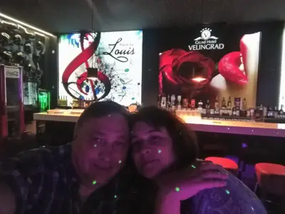 Grand Live Club (Piano Bar Louis)