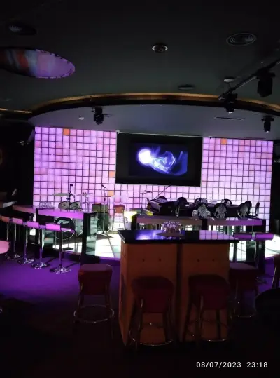 Grand Live Club (Piano Bar Louis)