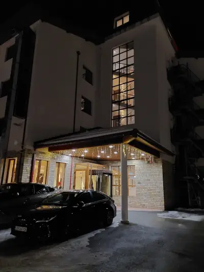 Хотел The Lodge