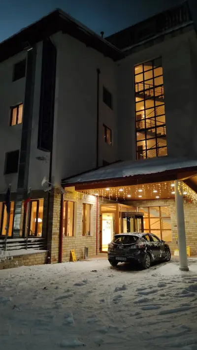 Хотел The Lodge