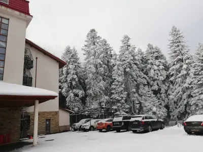 Хотел The Lodge