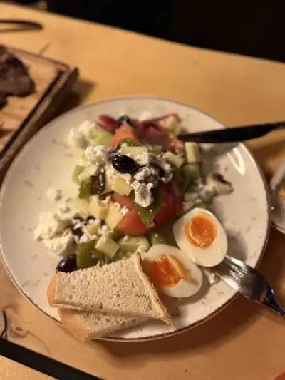 Vladi Bar & Grill