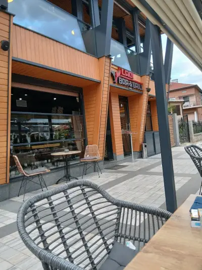 Vladi Bar & Grill