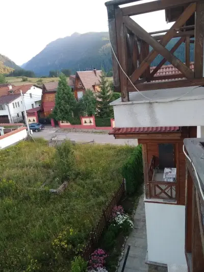 Boutique Hotel The White Pine - Хотел "Белия Бор"