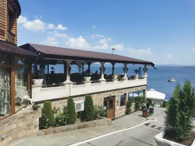 Хотел Камелот