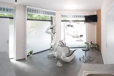 Dentview - Д-р Елица Николова