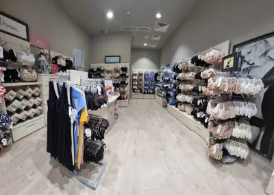 Триумф Ринг Мол original monobrand store