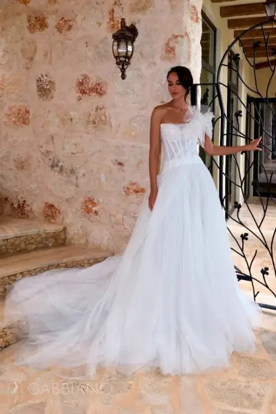 Сватбен бутик Mille Bridal - Oблечи си сбъдната мечта!