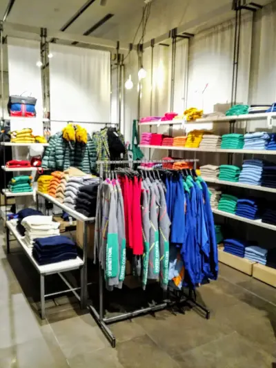 United Color of Benetton Paradise Center