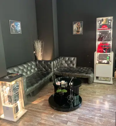 "EPISODE" Fashion Boutique