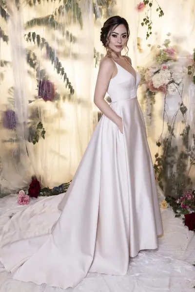 Paloma Fashion – булчински рокли и абитуриентски рокли София