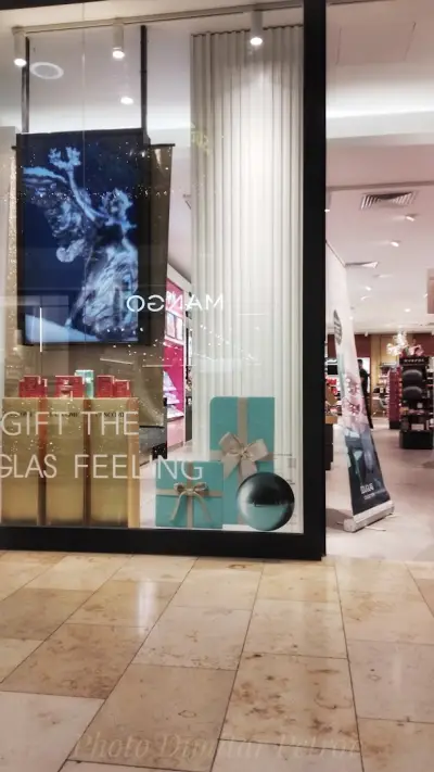 DOUGLAS 2 SERDIKA CENTER