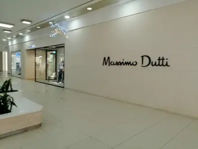 Масимо Дутти