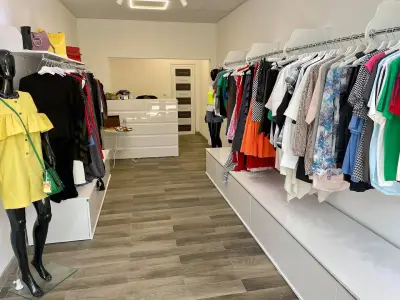 NoName BOUTIQUE