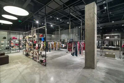 Scandal Delta Planet Mall