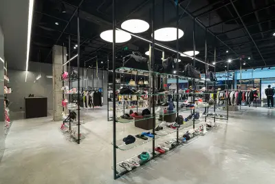 Scandal Delta Planet Mall