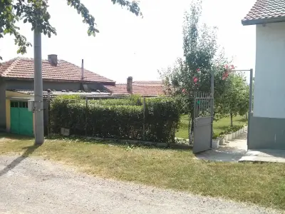 КМЕТСТВО МОМИНО