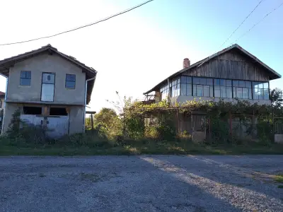 КМЕТСТВО МОМИНО
