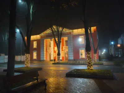 Площад ГЕНЕРАЛ ТОШЕВО