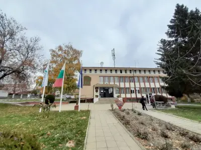 КМЕТСТВО ЕНИНА