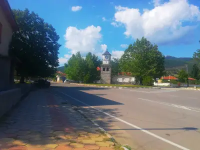 КМЕТСТВО ЕНИНА
