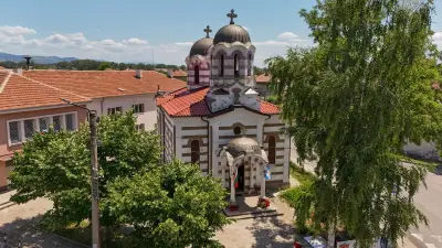 Храм "Възкресение Христово"