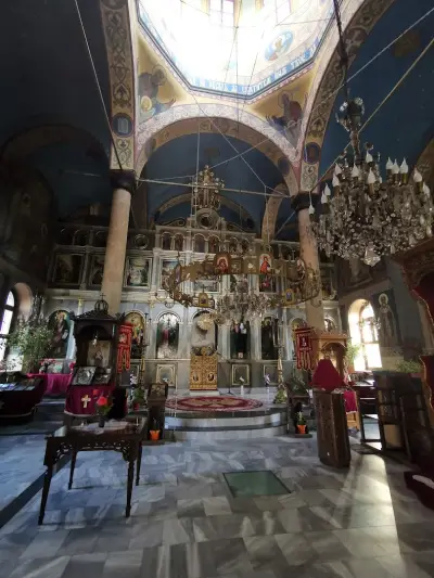 Храм „Света Троица“