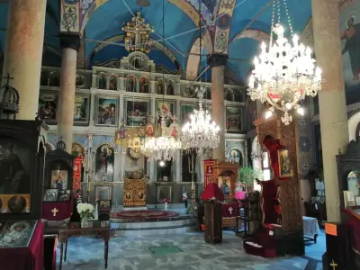 Храм „Света Троица“