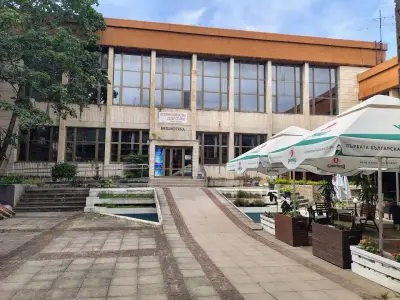 Регионална библиотека „Петър Стъпов“