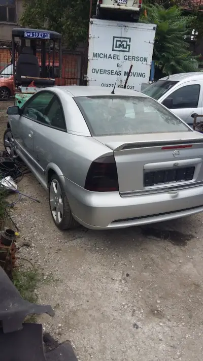 Авточасти Опел