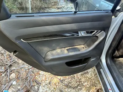 NIK AUTO | Автоморга | Авточасти втора ръка | Автоморга Червен бряг